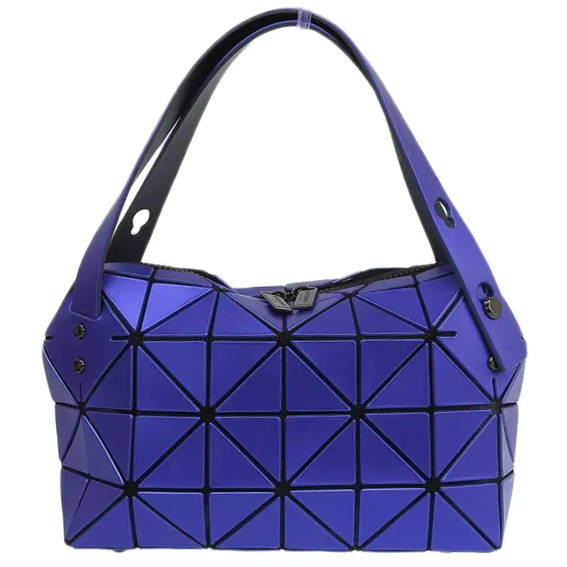 イッセイミヤケ ISSEY MIYAKE バオバオ ハンドバッグ PVC ブルー 中古 OB2354