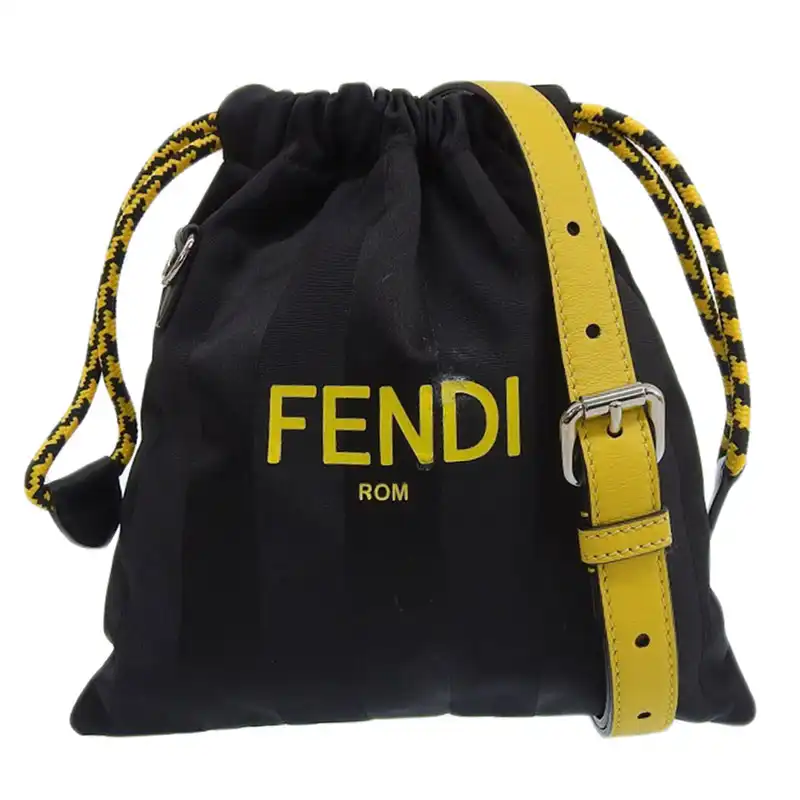 http://フェンディ%20FENDI%202WAYバッグ%20ショルダーバッグ%20巾着%20スリムクラッチ%20キャンバス/レザー%20ブラック/イエロー%207VA510%20中古%20OB2367