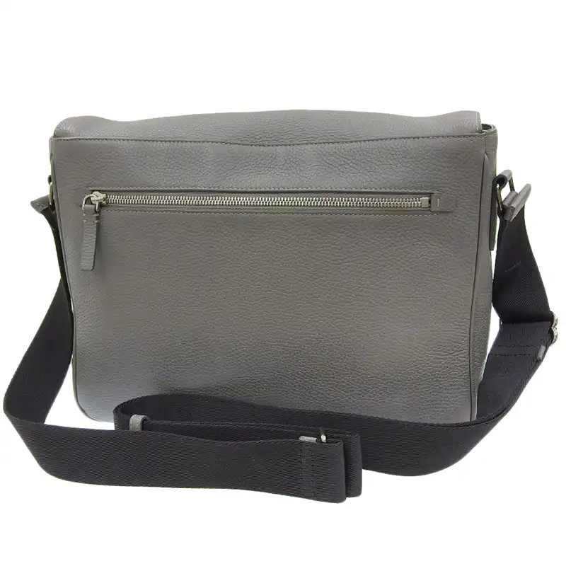 バーバリー BURBERRY ショルダーバッグ 斜め掛けショルダー メッセンジャーバッグ レザー グレー 中古 OB2387