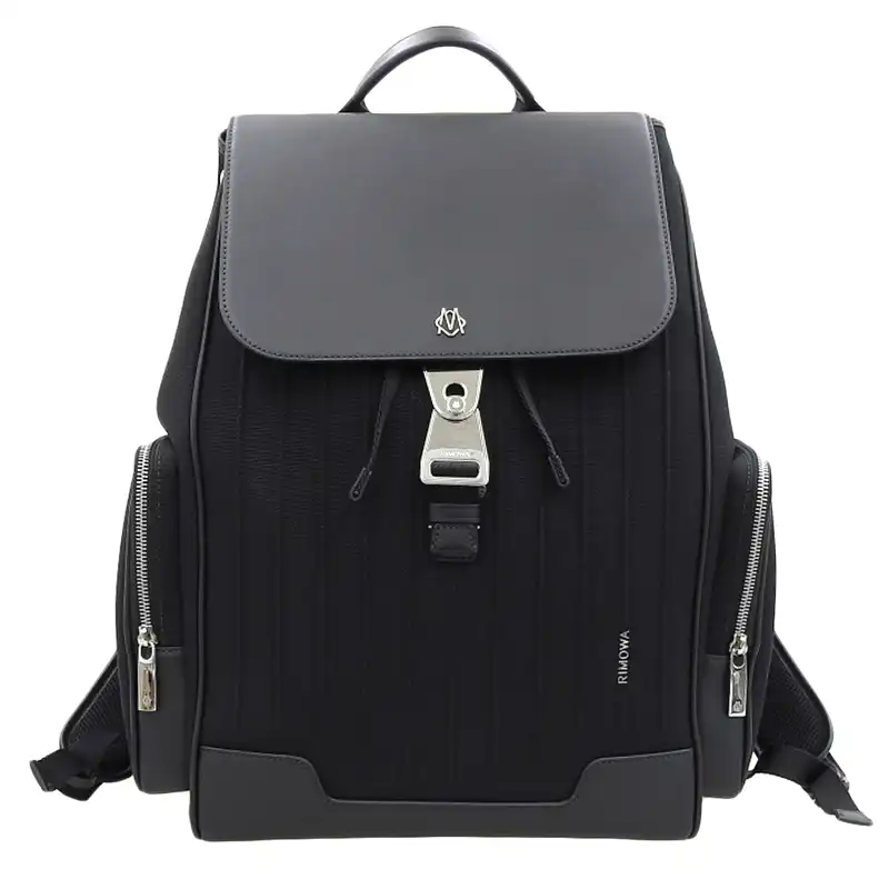 http://リモワ%20RIMOWA%20フラップ%20バックパック%20ラージ%20リュックサック%20キャンバス%20レザー%20ブラック%2052500006%20中古%20OB2485
