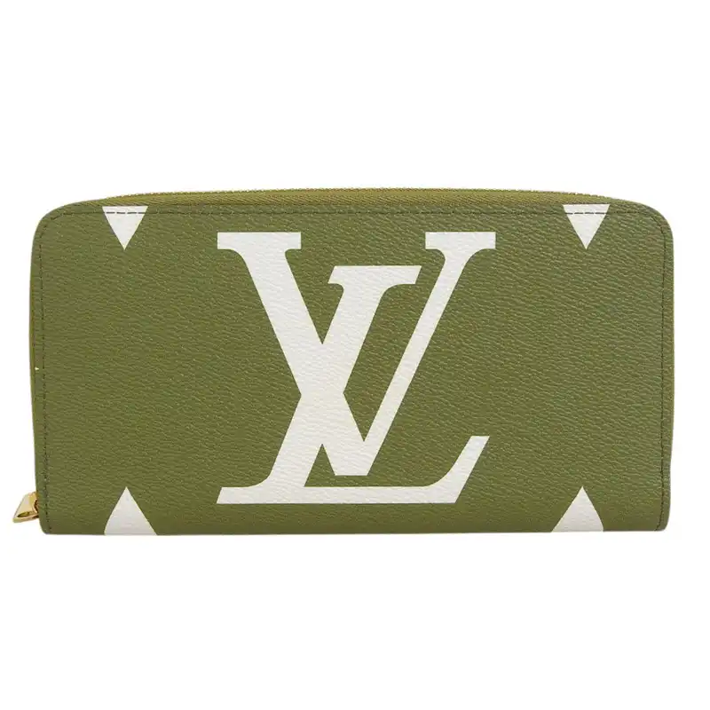 http://ルイヴィトン%20LOUIS%20VUITTON%20長財布%20モノグラム・ジャイアント%20ジッピー・ウォレット%20グリーン/ベージュ%20M67549%20中古%20LV1893