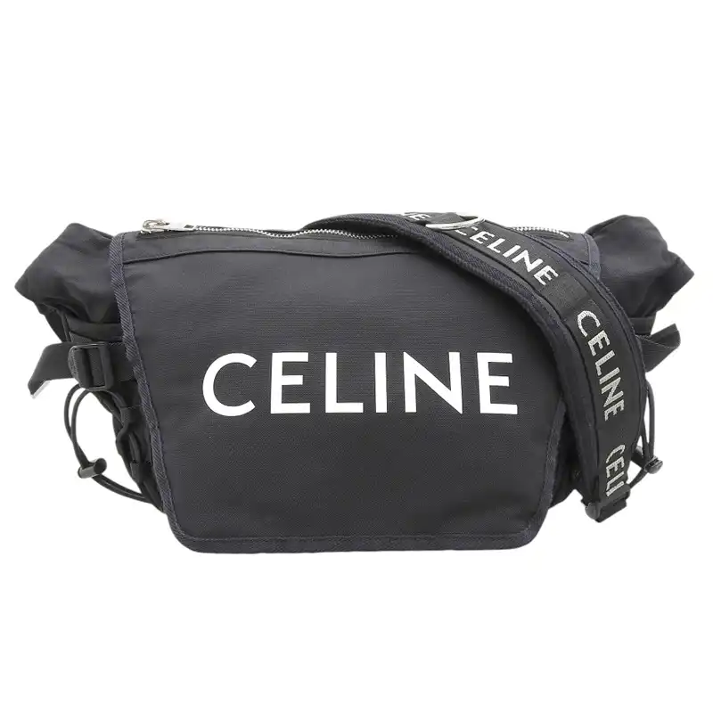 セリーヌ CELINE ミディアム トレッキング メッセンジャー CELINEプリント ナイロン ブラック 198692DMT.38SI 中古 OB2531