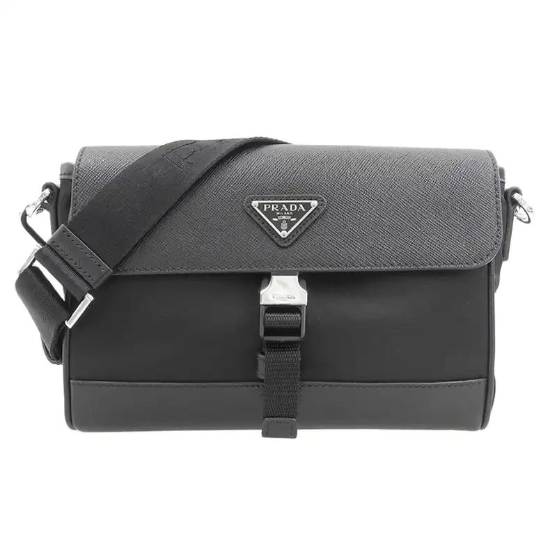 プラダ PRADA ショルダーバッグ ナイロン レザー ブラック 中古 OB2600