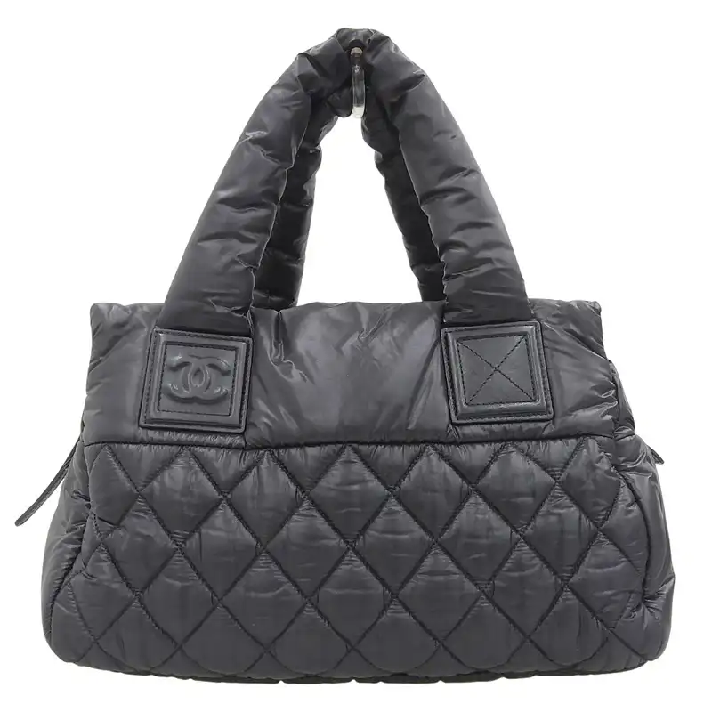 http://シャネル%20CHANEL%20コココクーン%20トートバッグ%20ハンドバッグ%20ナイロン%20ブラック%2013番台%20中古%20CH1086