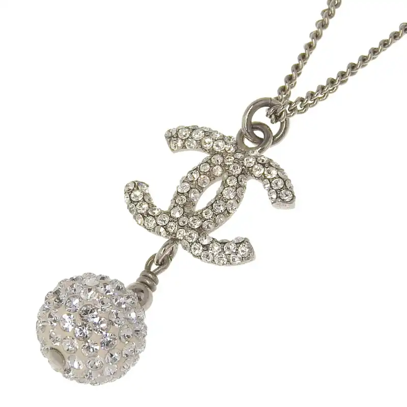 http://シャネル%20CHANEL%20ココマーク%20ネックレス%20ラインストーン%20シルバー色%20B18S%20中古%20CH1070
