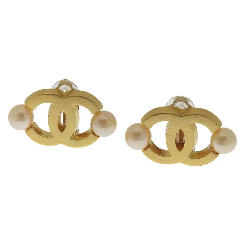 http://シャネル%20CHANEL%20ココマーク%20フェイクパール%20イヤリング%20ゴールド色%2002A%20イヤリング%2002A%20中古%20CH1097