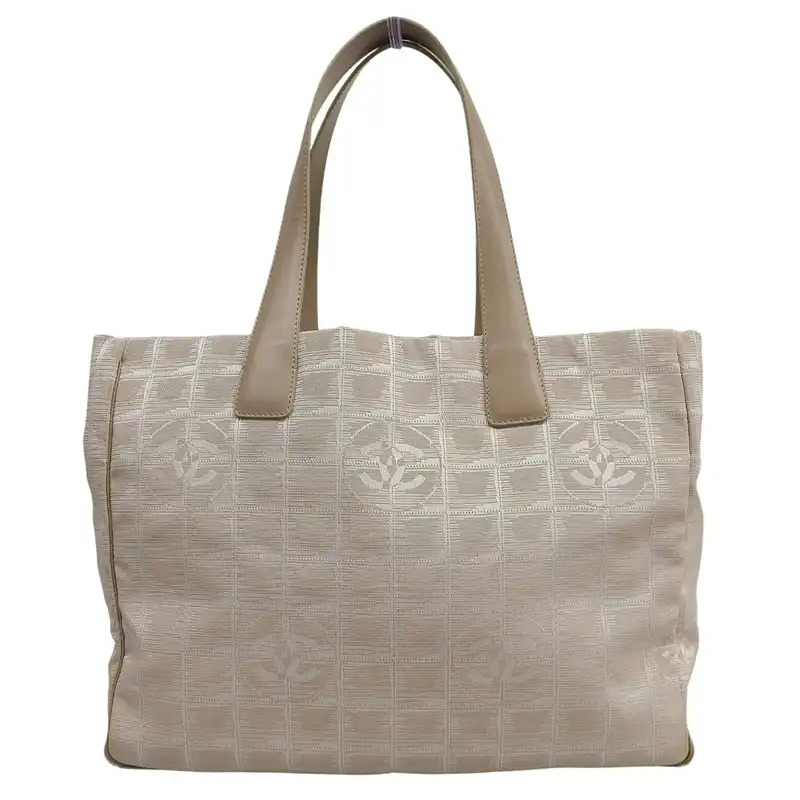 シャネル CHANEL ニュートラベルラインMM トートバッグ ナイロン/レザー ベージュ 9番台 中古 CH1137
