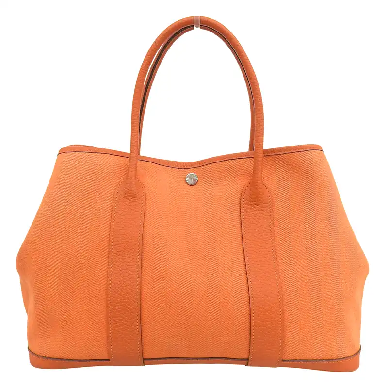 http://エルメス%20HERMES%20ガーデンパーティPM%20トートバッグ%20トワルシェブロン%20カントリー%20フー%20オレンジ%20□R刻印%202014年%20中古%20HE1174
