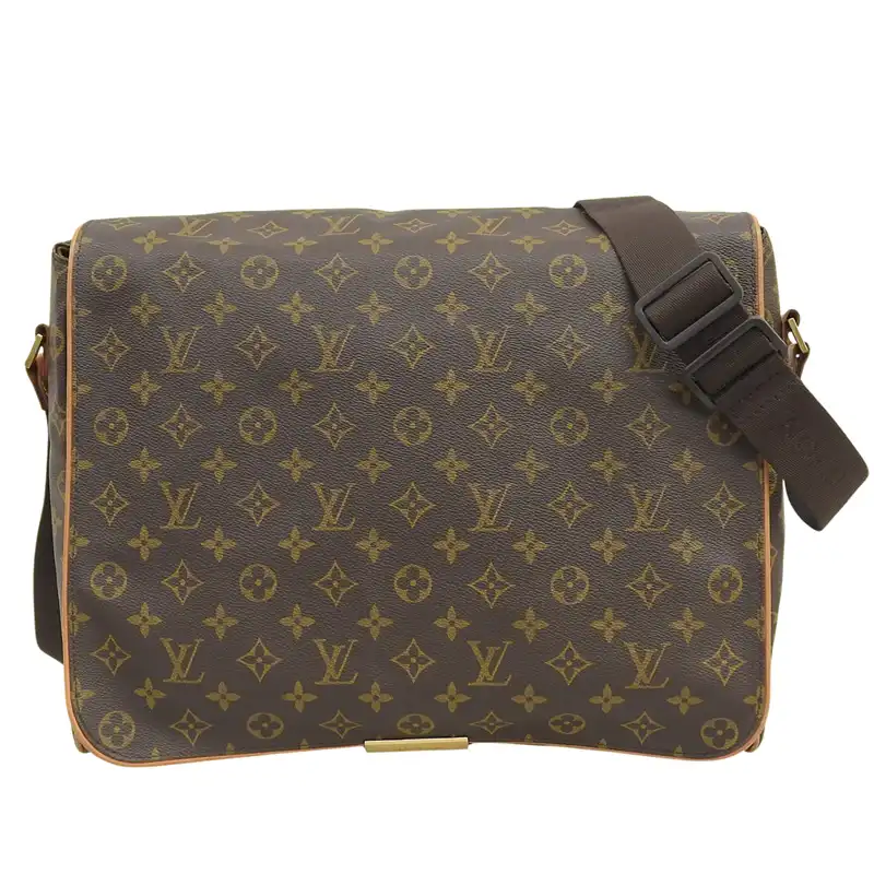 http://ルイヴィトン%20LOUIS%20VUITTON%20モノグラム%20ヴァルミーGM%20ショルダーバッグ%20メッセンジャーバッグ%20M40526%20中古%20LV1989