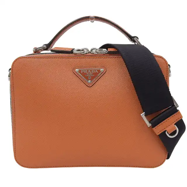http://プラダ%20PRADA%20ブリック%20サフィアーノ%20レザー%20バッグ%202WAYバッグ%20ハンドバッグ%20ショルダーバッグ%20オレンジ%202VH069%20中古%20OB2748