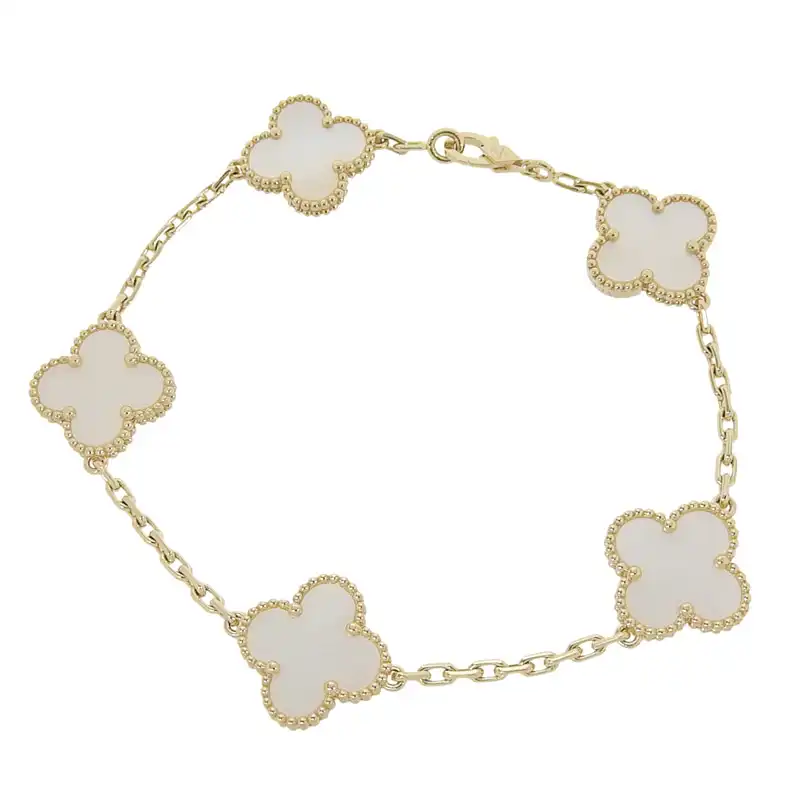 http://ヴァンクリーフ&アーペル%20VanCleef&Arpels%20ヴィンテージアルハンブラ%20ブレスレット%20ホワイト%20マザーオブパール%20K18%20中古%20OBJ0502