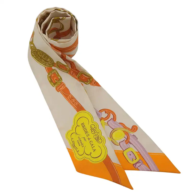 エルメス HERMES ツイリー スカーフ ブリッド ドゥ ガラ BRIDES de GALA シルク クリーム/オレンジ 中古 HE1193