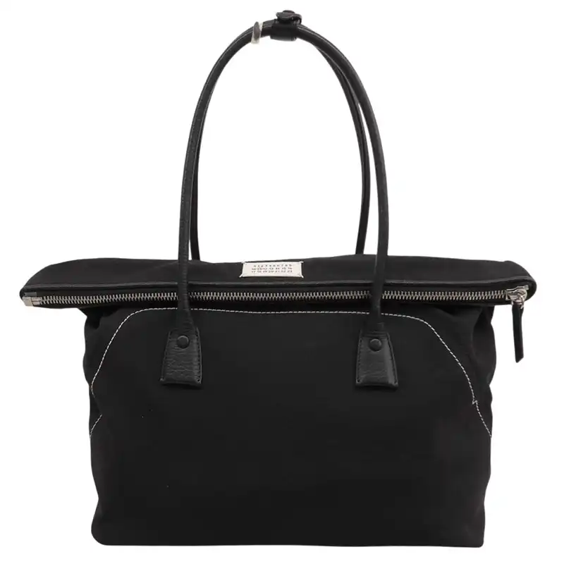 http://メゾンマルジェラ%20Maison%20Margiela%205AC%20トートバッグ%20キャンバス/レザー%20ブラック%20SB1WC0012%20中古%20OB2825