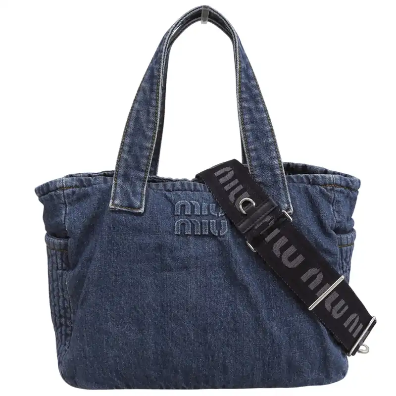 http://ミュウミュウ%20MIUMIU%202WAYバッグ%20トートバッグ%20ショルダーバッグ%20デニム%20ブルー%205BG236%20中古%20OB2837