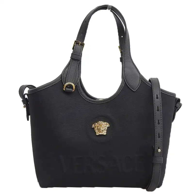 http://ヴェルサーチェ%20VERSACE%202WAYバッグ%20ハンドバッグ%20ショルダーバッグ%20キャンバス/レザー%20ブラック%20中古%20OB3055