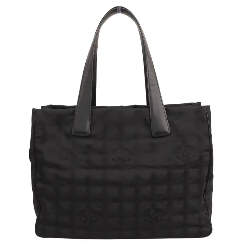シャネル CHANEL ニュートラベルラインMM トートバッグ ナイロン/レザー ブラック 10番台 中古 CH1163