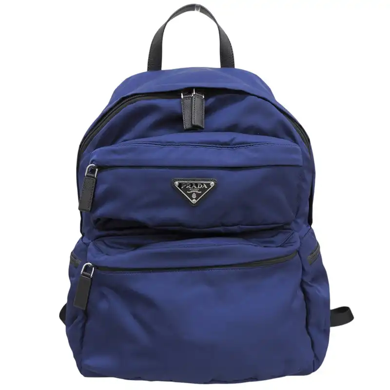 http://プラダ%20PRADA%20バックパック%20リュックサック%20ナイロン/レザー%20ブルー/ブラック%20中古%20OB2948