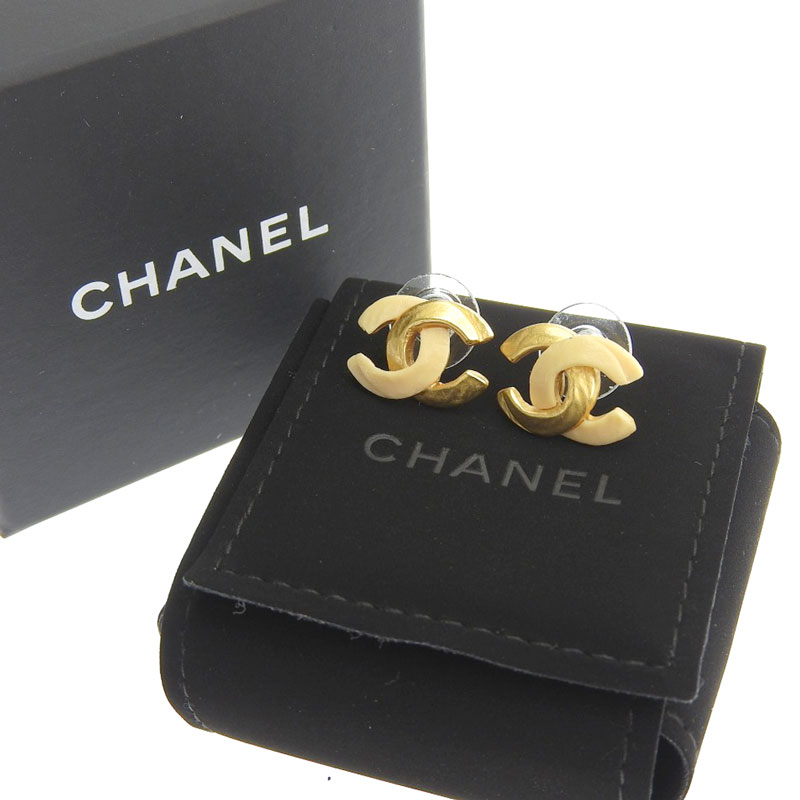 シャネル CHANEL ピアス ココマーク ベージュ ゴールド色 00T 中古 ...